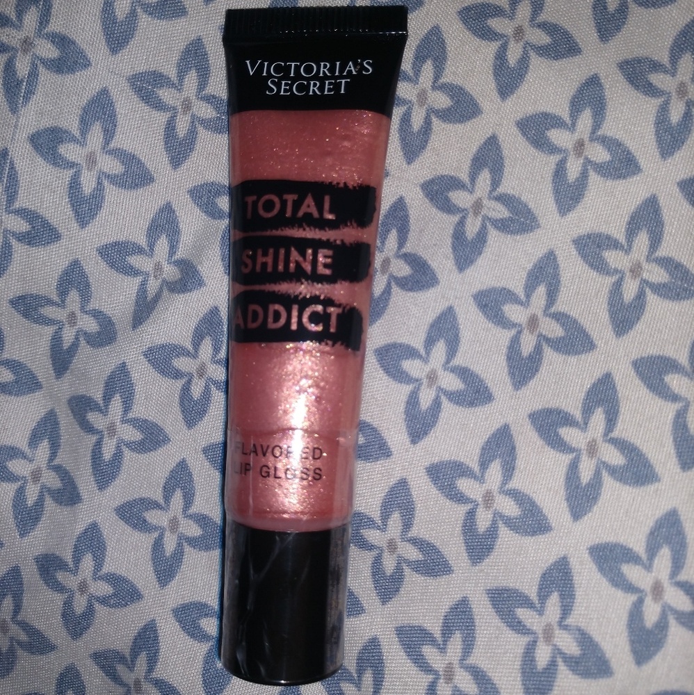 NWT Victoria Secret flavored lip gloss